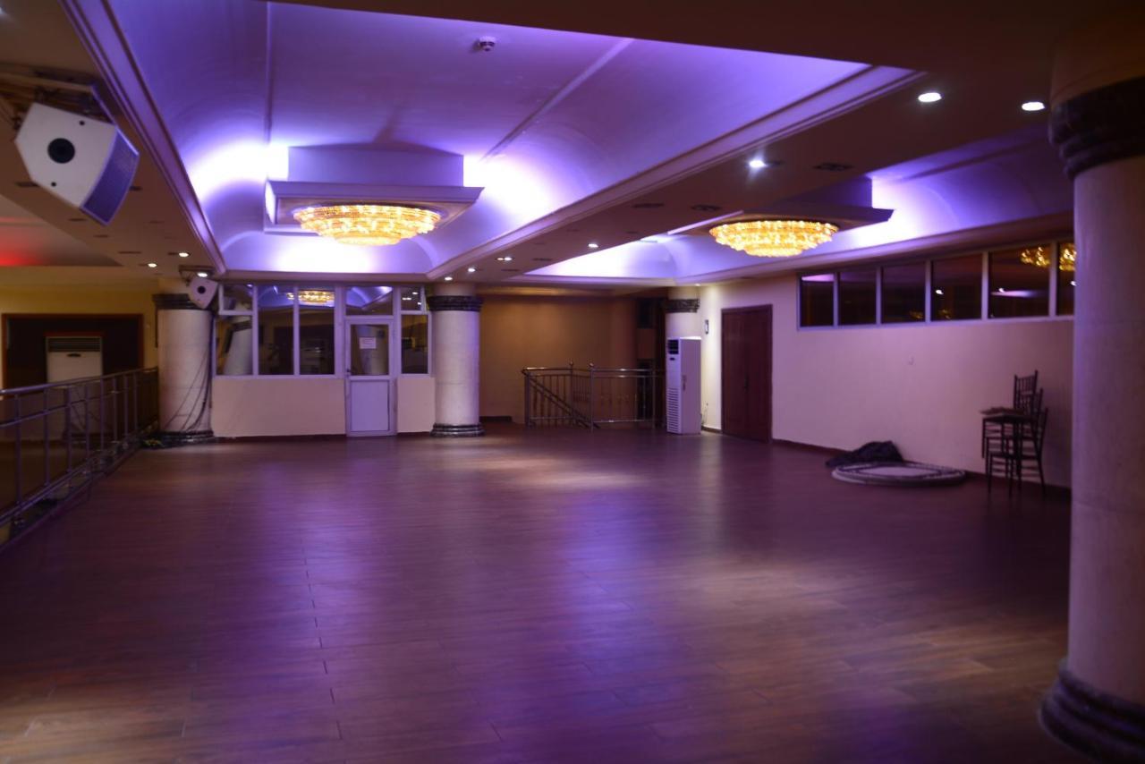 Caesar'S Luxury Hotel Lekki Kültér fotó