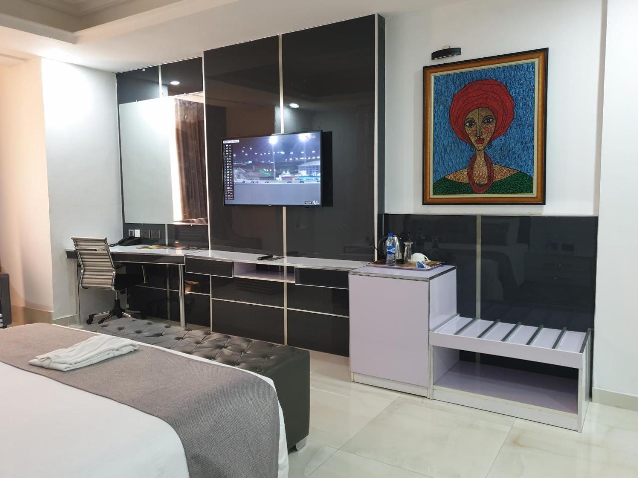 Caesar'S Luxury Hotel Lekki Kültér fotó