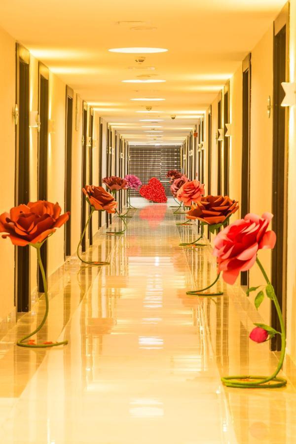 Caesar'S Luxury Hotel Lekki Kültér fotó